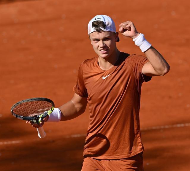 比赛中取得 比赛中取得