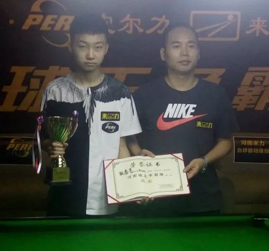 更加成熟稳 更加成熟稳