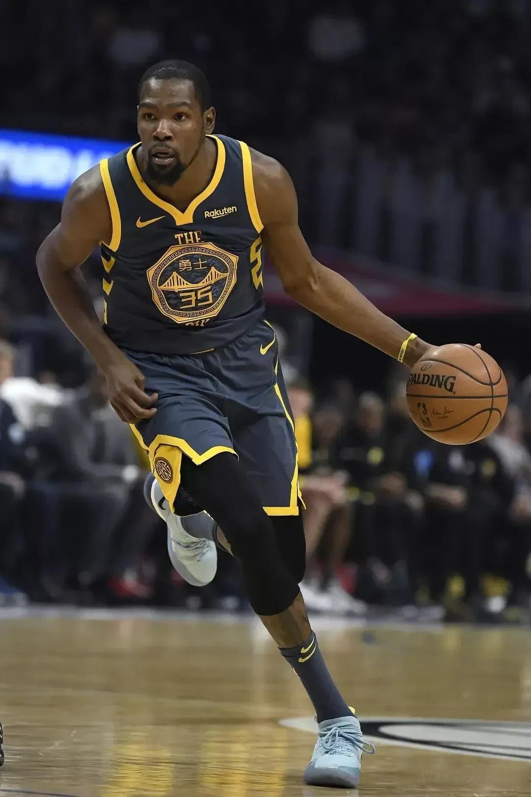 轻的新星 轻的新星