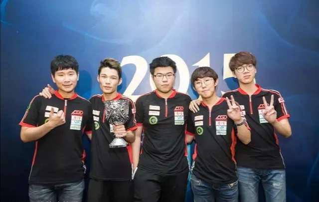 队的默契配 队的默契配