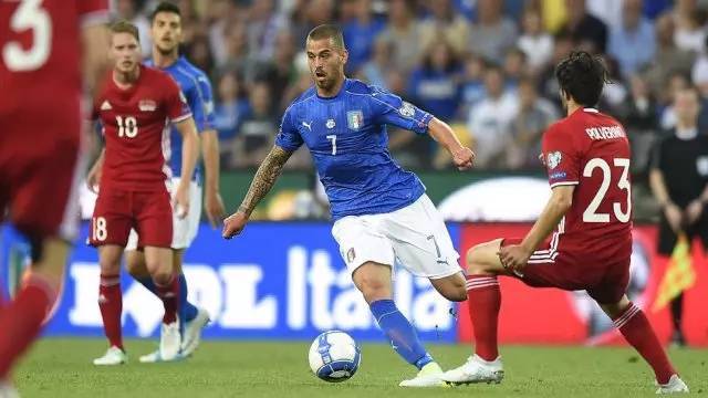 国与世界精 国与世界精